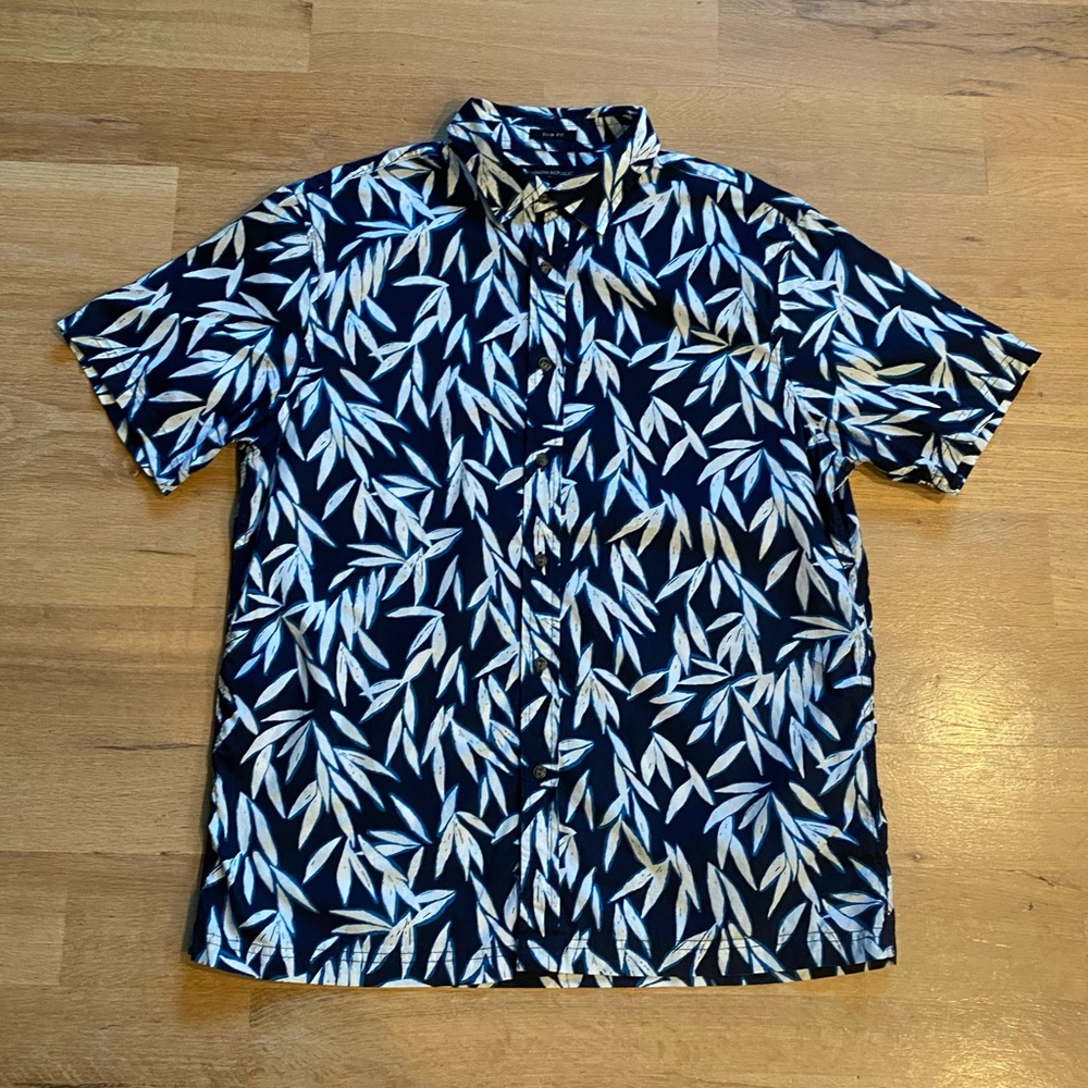 Men's Banana Republic Large Slim Fit Short Sleeve Button Up Collared Shirt
